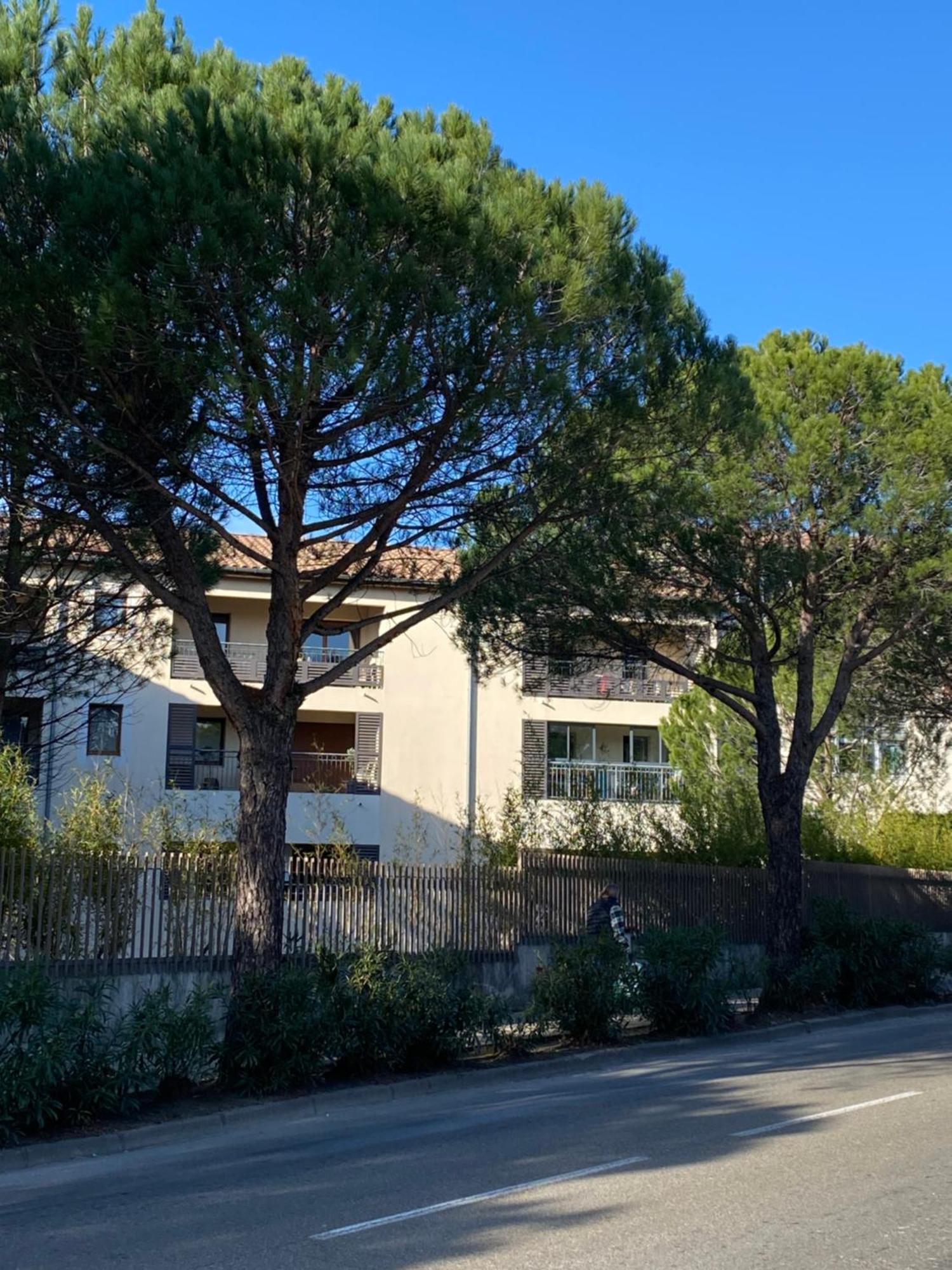 Sejour Evasion A Uzes Apartman Kültér fotó