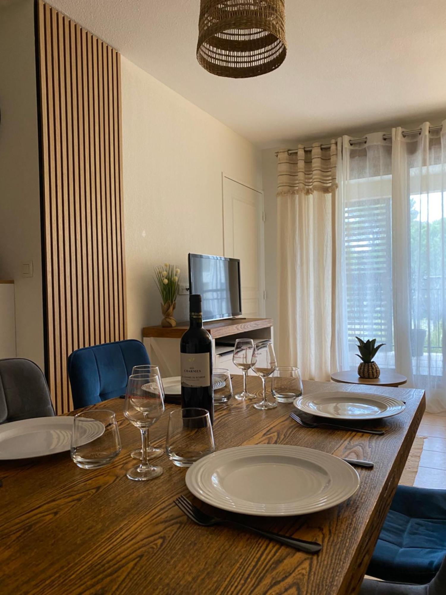 Sejour Evasion A Uzes Apartman Kültér fotó